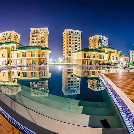 Modern Apartment With Pool In North Bucharest Cretuleasca Exteriér fotografie
